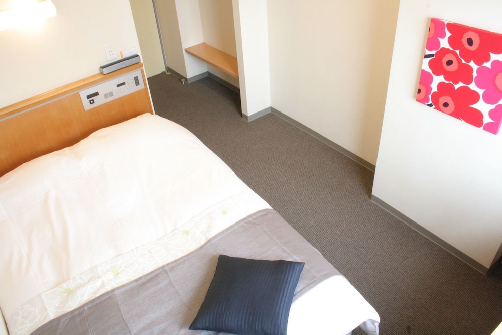 セミ ダブル | ホテルエスタシオン彦根