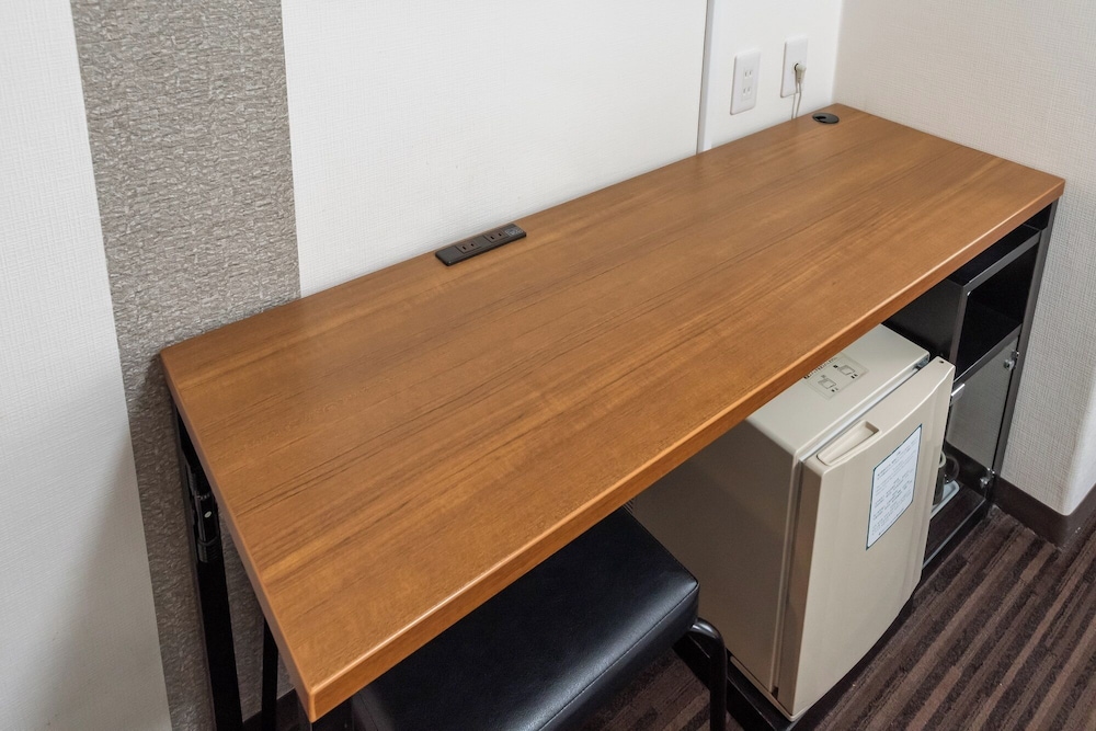 エコノミーダブルルーム2 禁煙 17㎡ 客室2 | 鹿児島ワシントンホテルプラザ
