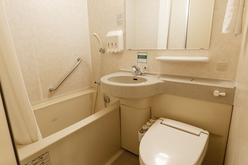 エコノミー ダブルルーム 禁煙 バスルーム0 | 久留米ワシントンホテルプラザ