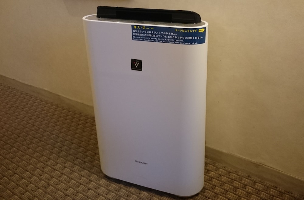 スモールダブルルーム ダブルベッド1台 禁煙 (13.5 ㎡) 客室の設備とサービス0 | 岡山ワシントンホテルプラザ