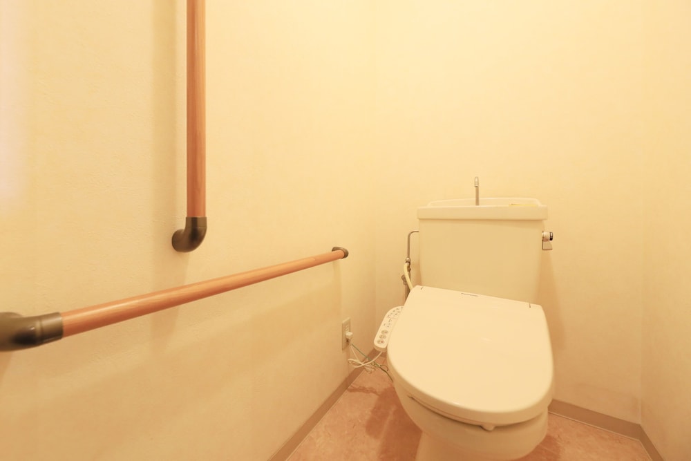 [禁煙] スーペリアルーム (ベッド4台)/オーシャンビュー 客室7 | 勝浦ヒルトップホテル＆レジデンス