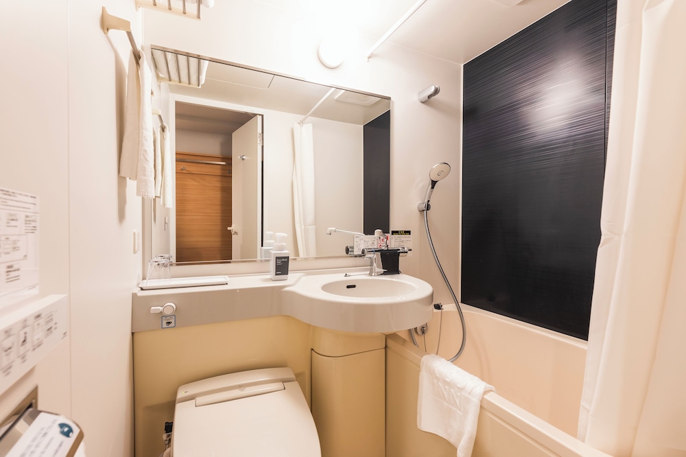 ［リニューアル］スタンダードダブル(禁煙) バスルーム0 | 相鉄フレッサイン横浜戸塚
