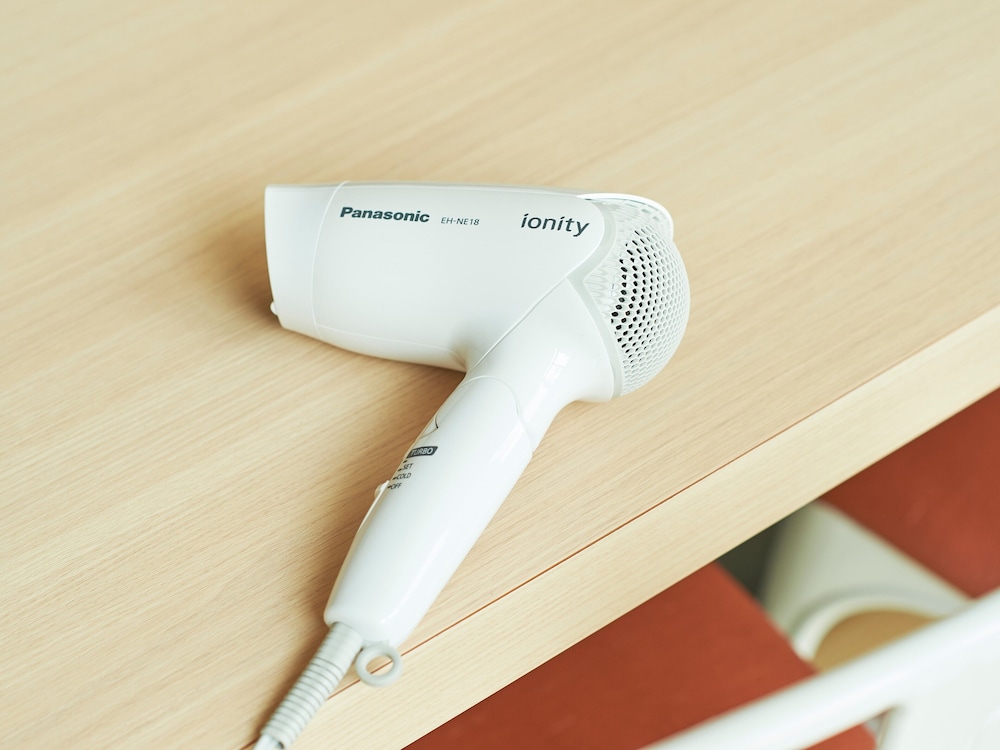 セミダブルルーム ダブルベッド 1 台 喫煙可 (140cm) 客室2 | 相鉄フレッサイン藤沢湘南台