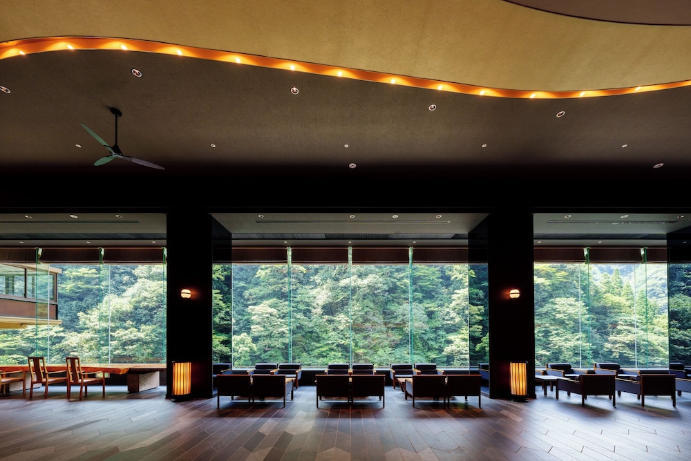 ロビーラウンジ1 | つえたて温泉ひぜんや ロビーラウンジ1 | つえたて温泉ひぜんや