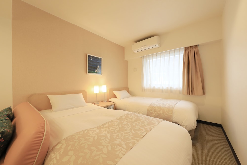 ツインルーム 禁煙 | ホテルファミーINN・錦糸町