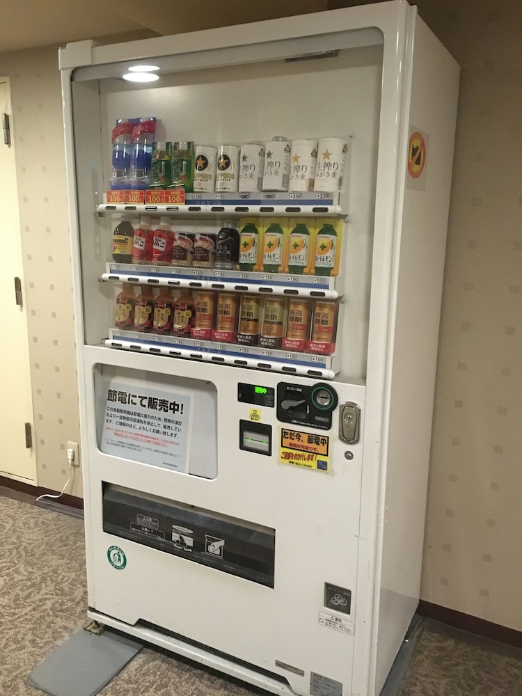 自動販売機1 | ダイヤモンド ホテル 自動販売機1 | ダイヤモンド ホテル
