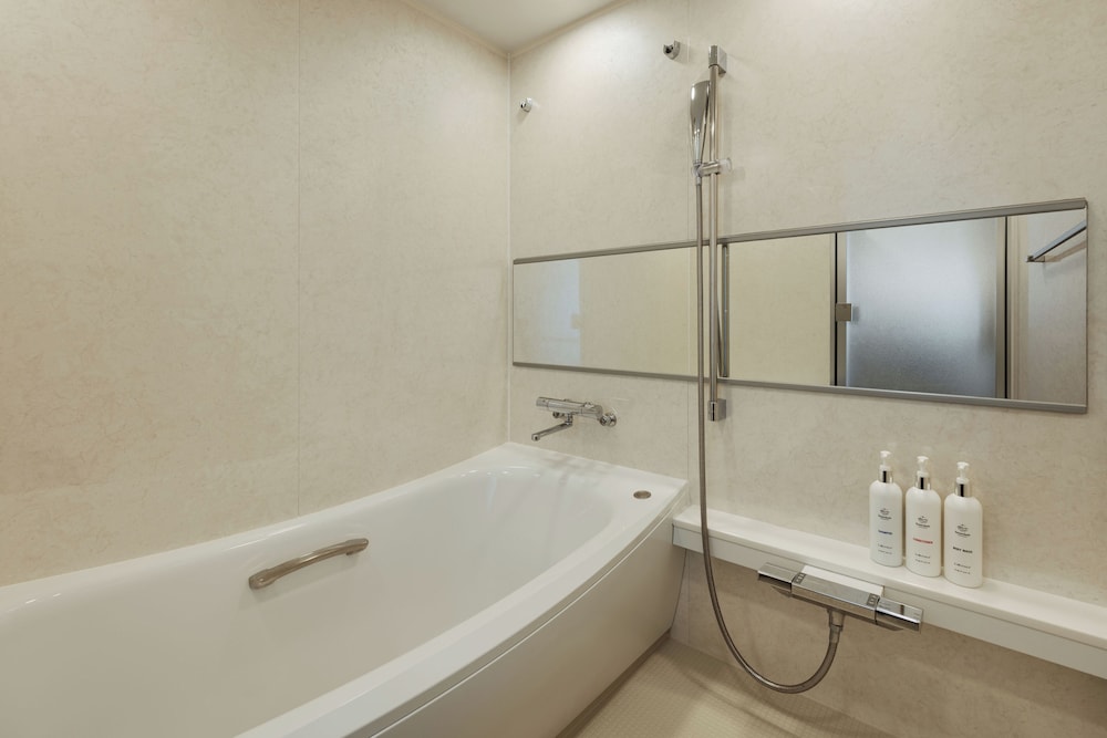 オーシャンビュー・プレミアム バスルーム0 | はいむるぶし