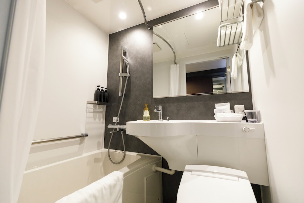 セミダブルルーム 禁煙 バスルーム0 | プレジデントホテル博多