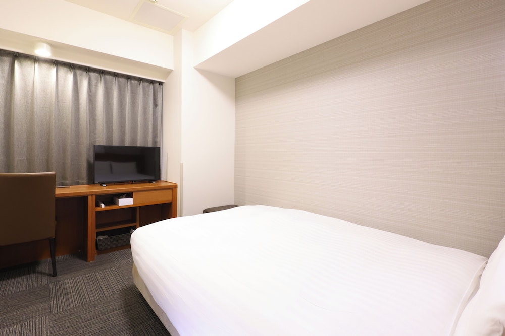 禁煙コーナーダブルルーム(17sqm) 客室1 | 榛名の湯 ドーミーイン高崎