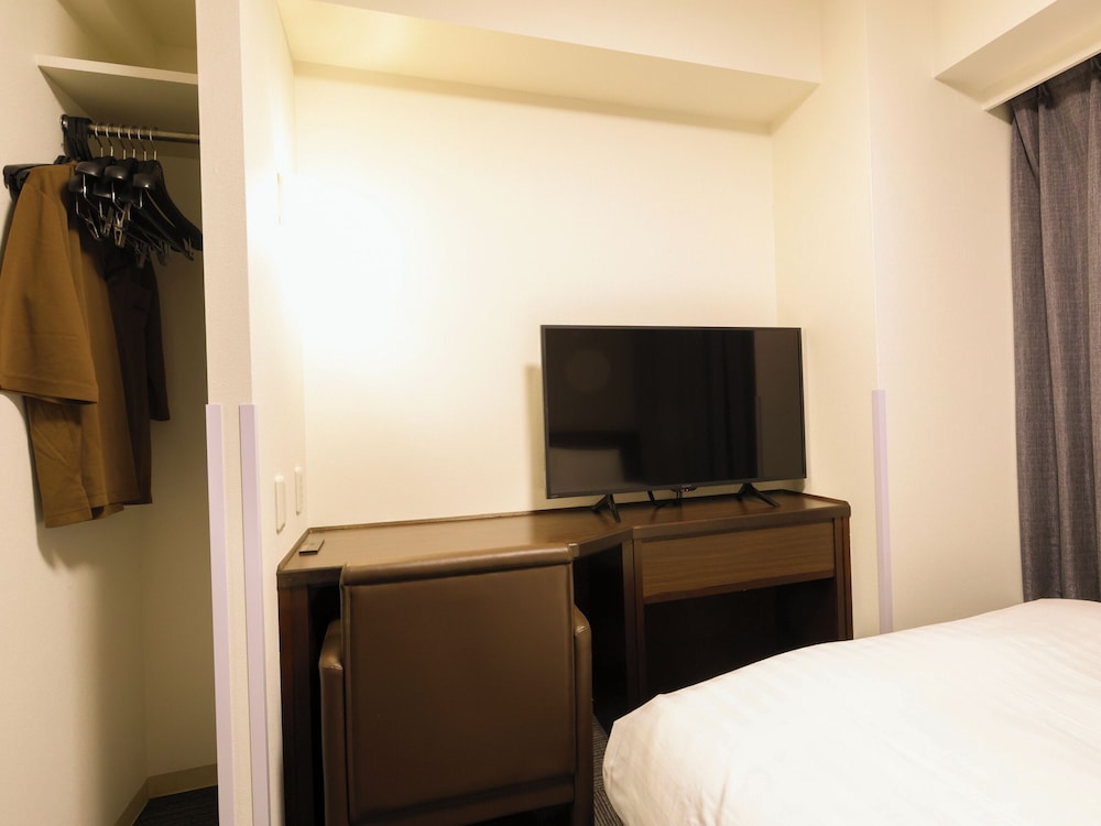 ダブルルーム 禁煙 客室2 | 天然温泉 樽前の湯 ドーミーイン苫小牧