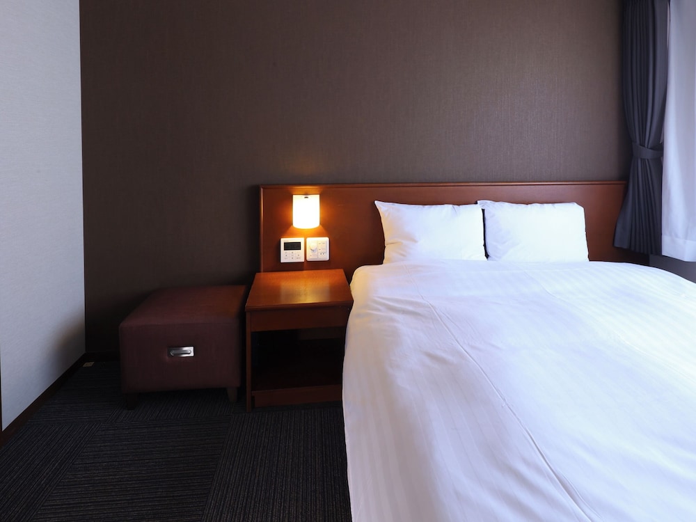 モデレートダブルルーム 禁煙(15.8平米) | 天然温泉 幣舞の湯 ドーミーインPREMIUM釧路