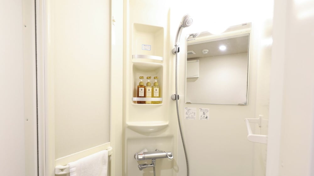 ダブルルーム ダブルベッド 1 台 禁煙 バスルーム0 | 天然温泉 富嶽の湯 ドーミーイン三島