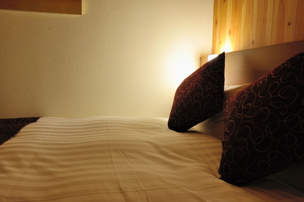 モデレートダブルルーム 禁煙 | 天然温泉 多宝の湯 ドーミーイン新潟