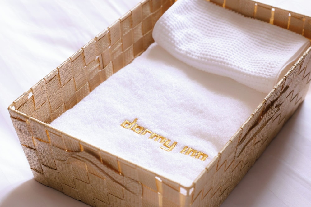 ダブルルーム 禁煙 (15㎡) 客室の設備とサービス1 | 天然温泉 白樺の湯 ドーミーイン帯広