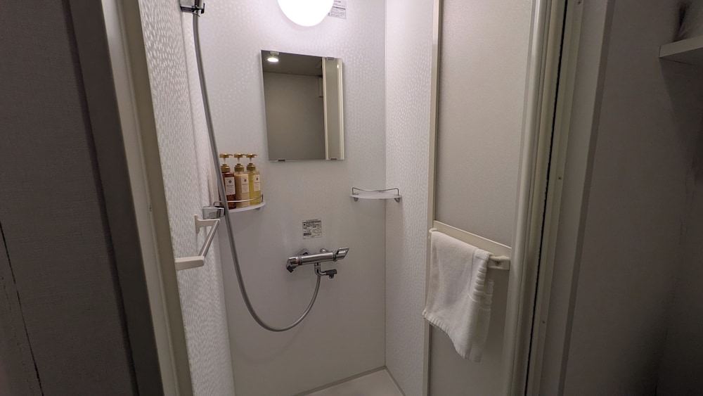 ダブルルーム 禁煙 バスルーム0 | 天然温泉 白樺の湯 ドーミーイン帯広