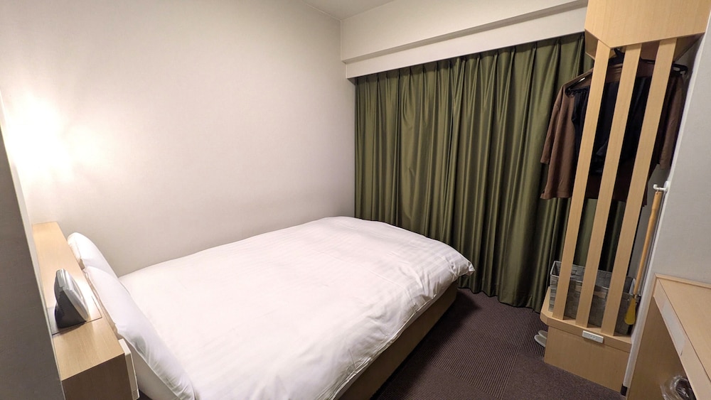ダブルルーム 禁煙 客室2 | 天然温泉 白樺の湯 ドーミーイン帯広