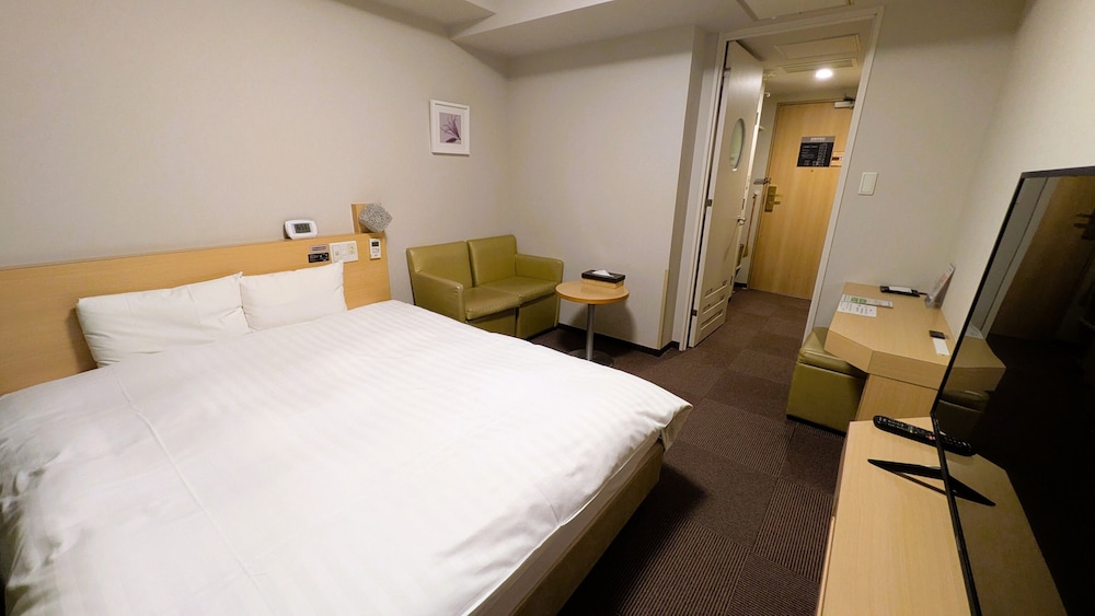 クイーンルーム 禁煙 | 天然温泉 白樺の湯 ドーミーイン帯広