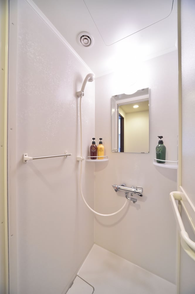 モデレートダブルルーム 禁煙 (15sqm) バスルーム0 | 天然温泉 灯の湯 ドーミーイン PREMIUM 小樽