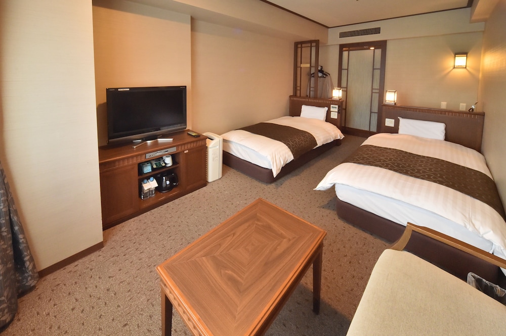 モデレートツインルーム 禁煙 (21sqm) | 天然温泉 灯の湯 ドーミーイン PREMIUM 小樽