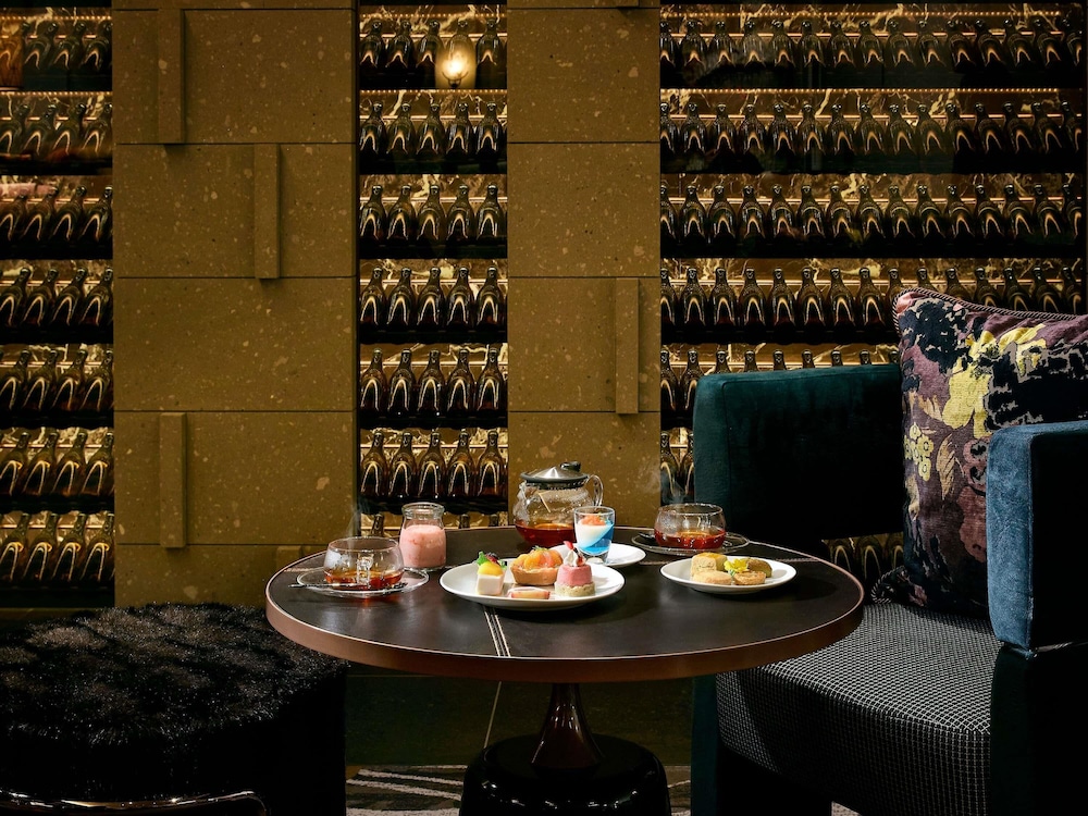 エグゼクティブ ルーム クイーンベッド 2 台 (Deluxe) 客室3 | ホテル創成札幌 - M ギャラリー コレクション