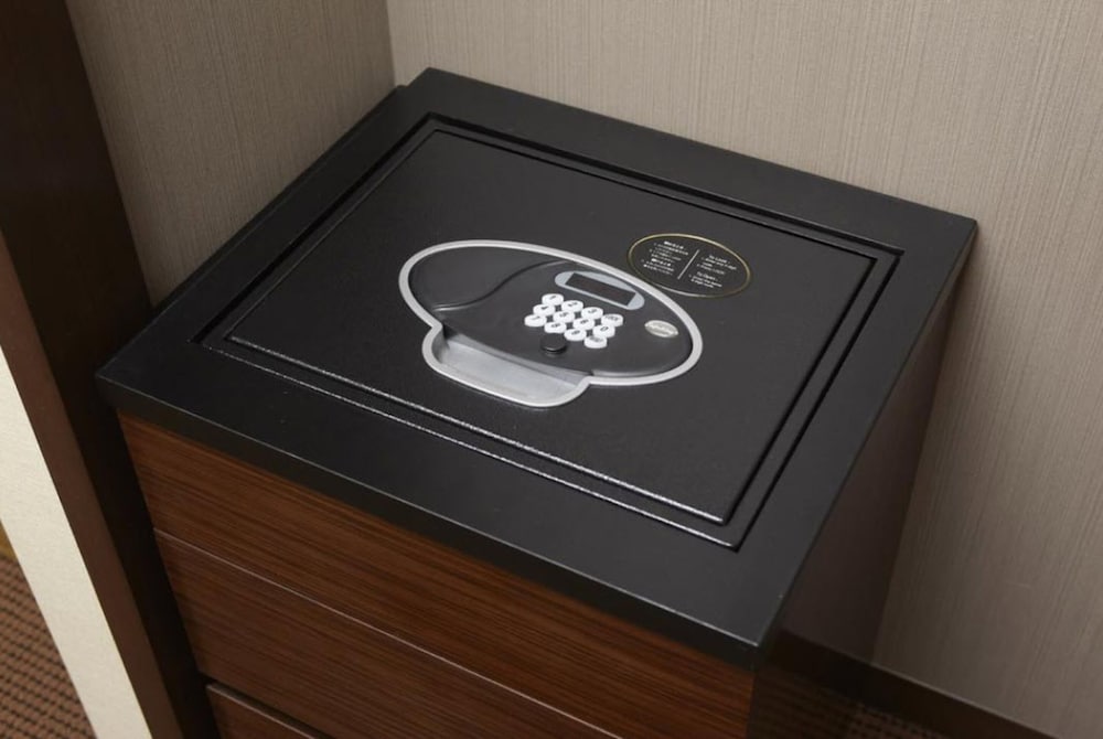 スタンダードツイン 禁煙 客室2 | ザ ロイヤルパークホテル 福岡