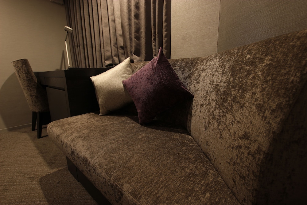 スタンダード ツイン ルーム 禁煙 (添い寝分お子様のお食事代は追加料金現地精算となります) 客室1 | ホテルトラスティ名古屋白川