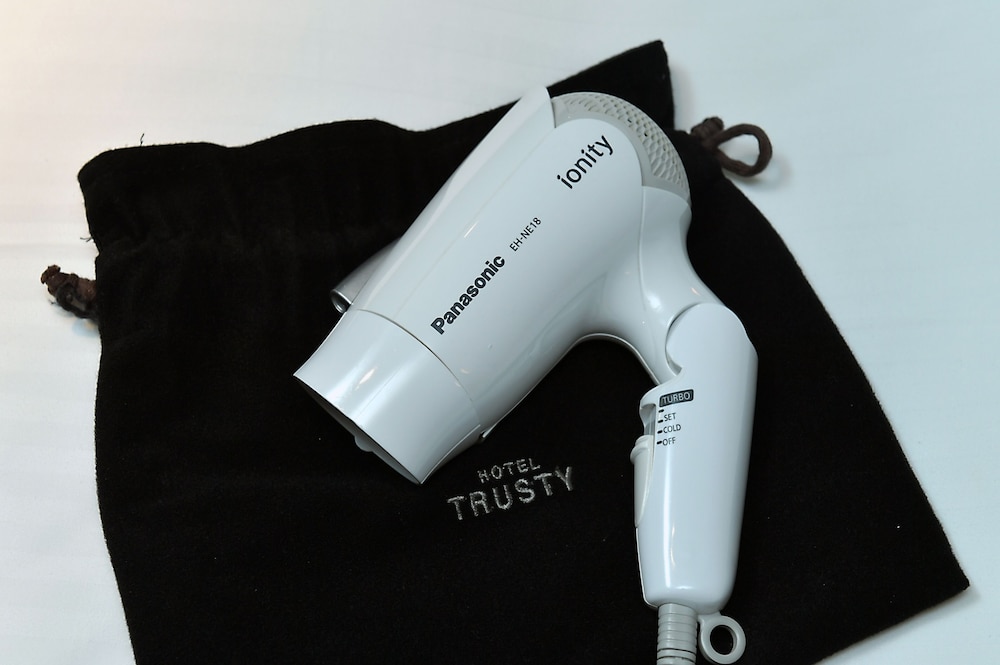 スタンダード ダブル ルーム 禁煙 (添い寝分お子様のお食事代は追加料金現地精算となります) バスルームの設備0 | ホテルトラスティ名古屋白川