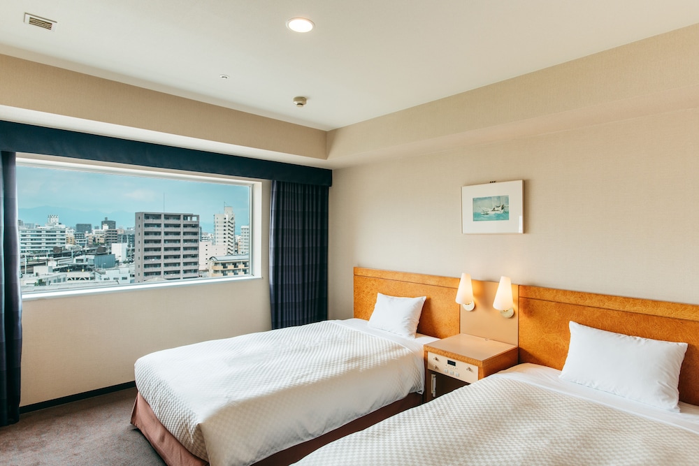 スタンダード ツインルーム 禁煙 客室3 | 亀の井ホテル 別府