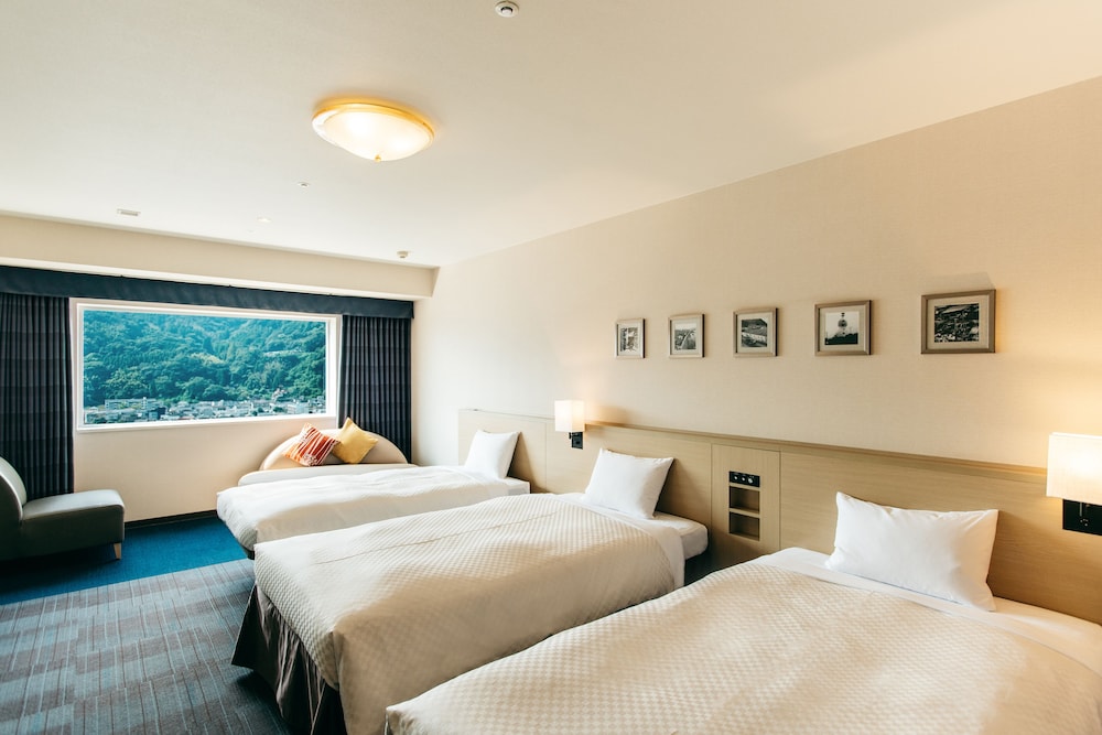 スタンダード トリプルルーム 禁煙 | 亀の井ホテル 別府