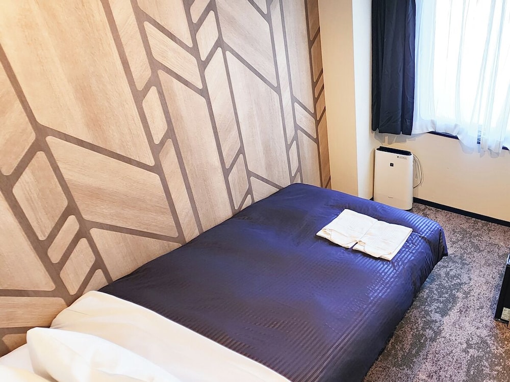 ã·ã³ã°ã«ã«ãŒã çŠç
客宀2 | ããã«ãªãããã¯ã¹ BUDGET 暪æµé¶ŽèŠ