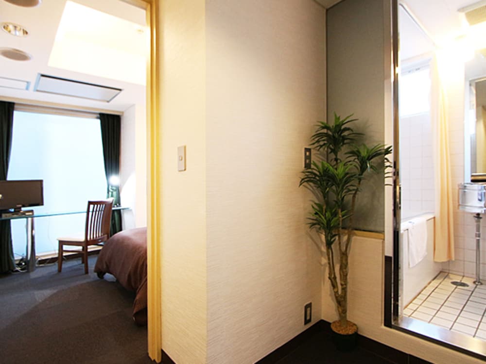 デラックス ツインルーム 喫煙可 客室2 | ホテルリブマックス後楽園