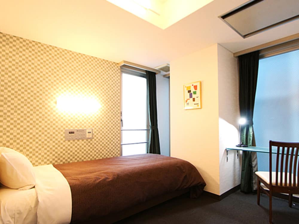 デラックス ツインルーム 喫煙可 客室1 | ホテルリブマックス後楽園