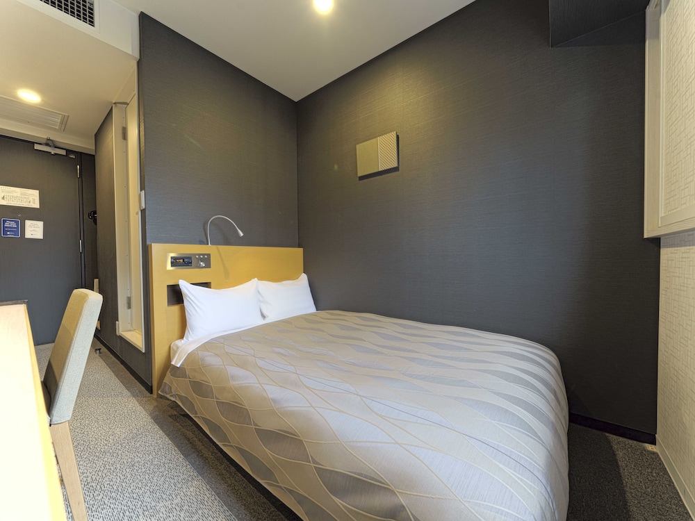 シングルルーム1名から2名利用（禁煙） 客室6 | 名鉄イン知多半田駅前