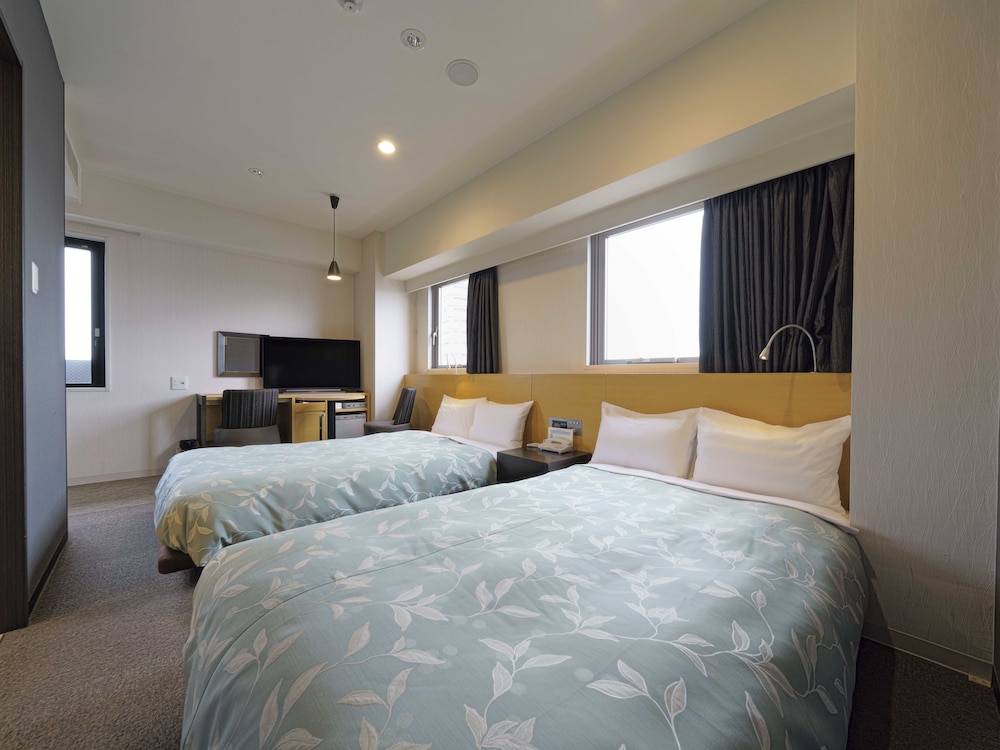 客室1 | 名鉄イン知多半田駅前