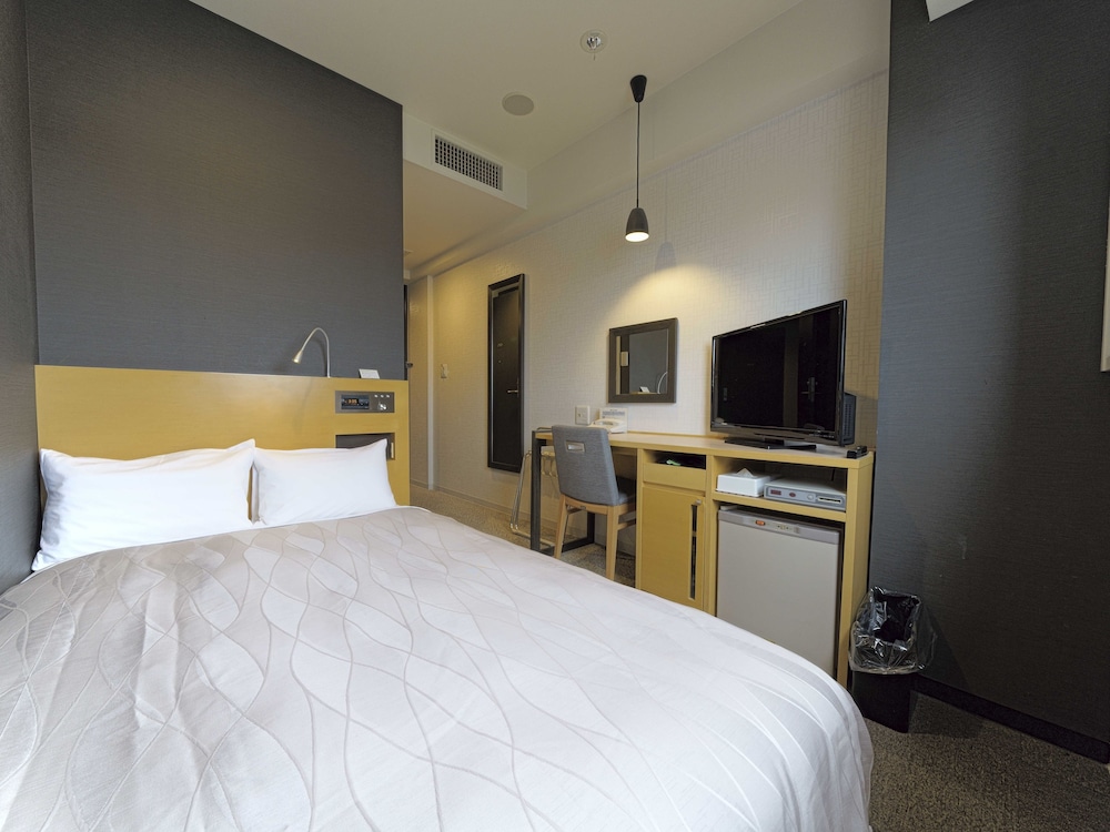 シングルルーム1名から2名利用（禁煙） 客室5 | 名鉄イン知多半田駅前