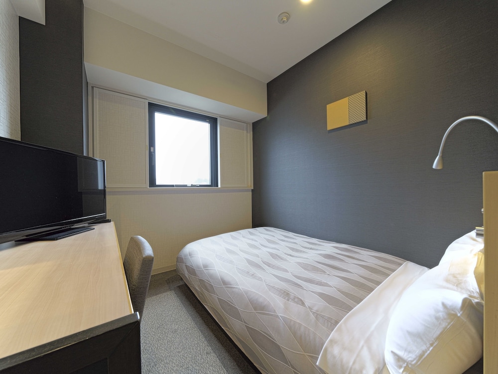 シングルルーム1名から2名利用（禁煙） 客室2 | 名鉄イン知多半田駅前
