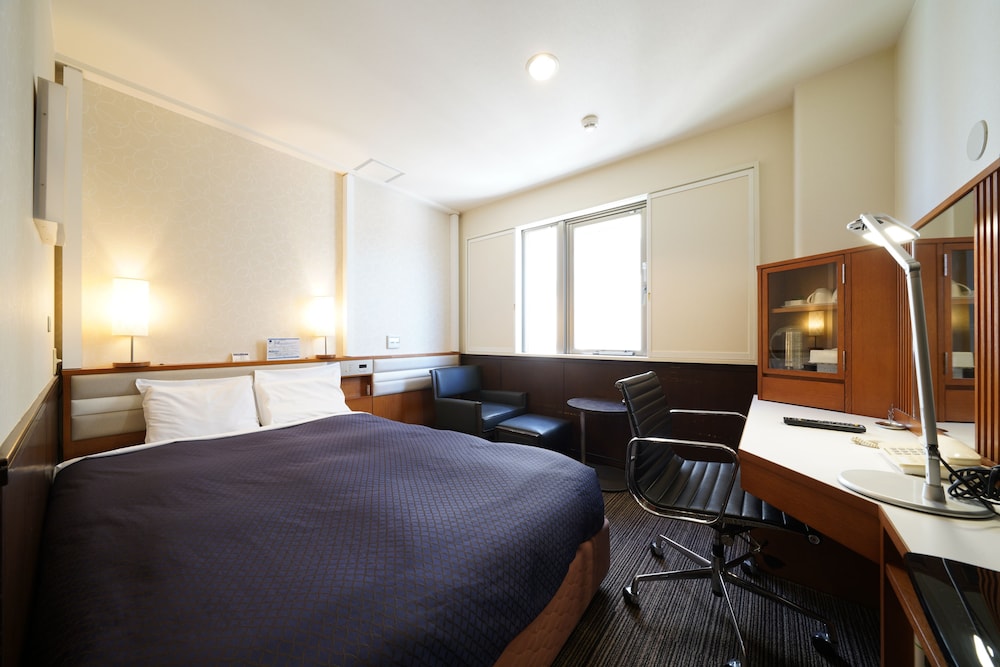 ダブルルーム 禁煙 | 名鉄イン名古屋金山