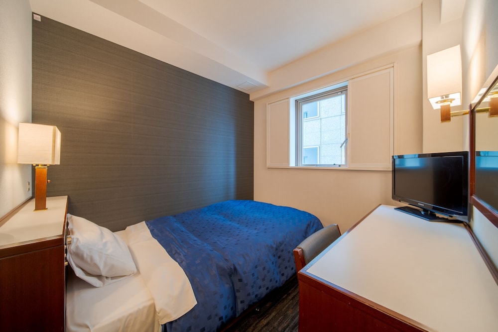 セミダブル ルーム (12.2m², 120cm幅ベッド 喫煙) | 名鉄イン名古屋駅前