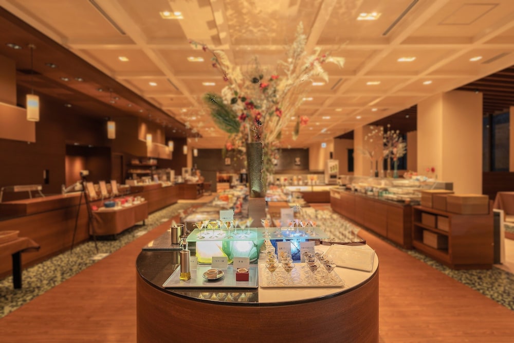 レストラン1 | WASHU BLUE RESORT 風籠~kasago~ レストラン1 | WASHU BLUE RESORT 風籠~kasago~