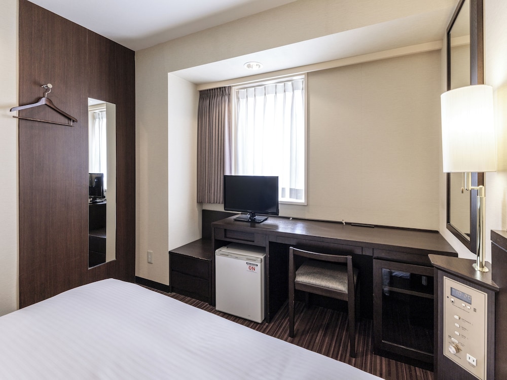 エコノミーダブルルーム (禁煙) [2名様用] 客室3 | 西鉄イン小倉