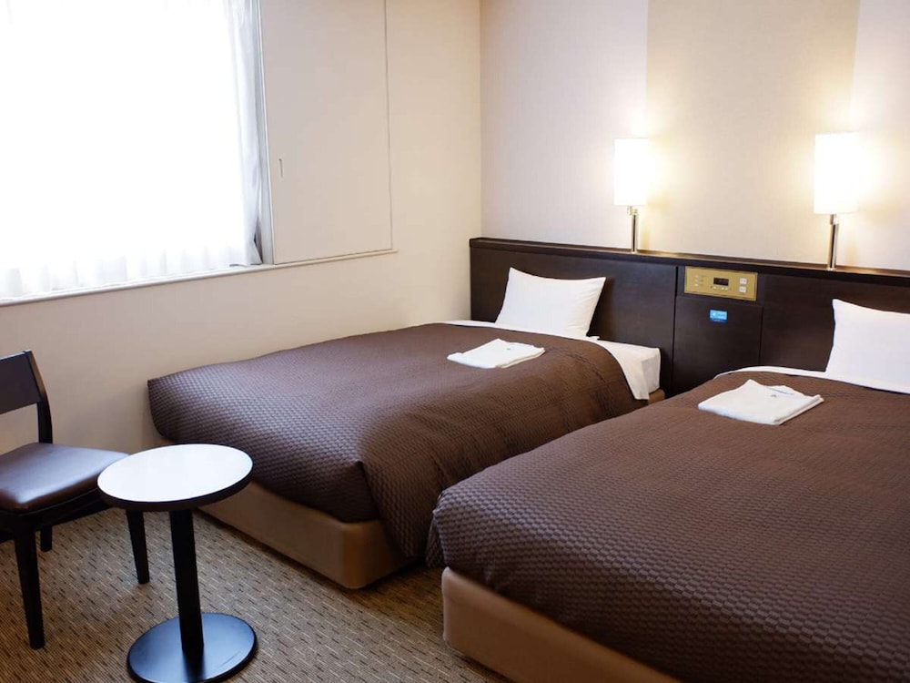 ツインルーム 禁煙 (21 ㎡) 客室1 | 西鉄イン高知 はりまや橋