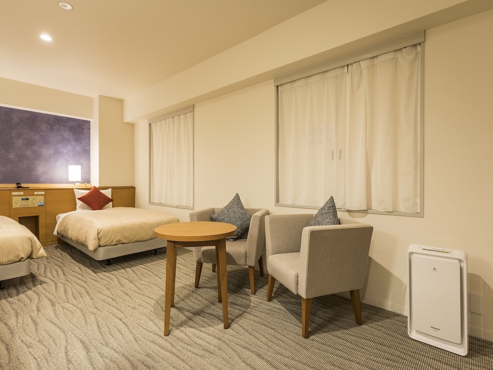 トリプルルーム 禁煙 客室3 | 西鉄イン福岡
