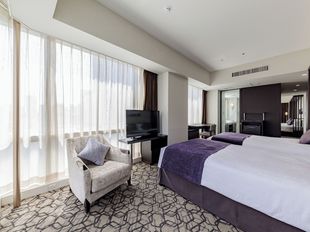 プレミアムツインルーム 禁煙 ※3名様でご利用時は、通常ベッド2台+エキストラベッド1台でのご用意となります。 客室3 | ソラリア西鉄ホテル銀座