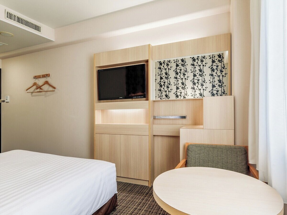 ダブルルーム クイーンベッド 1 台 禁煙 客室3 | 西鉄リゾートイン別府