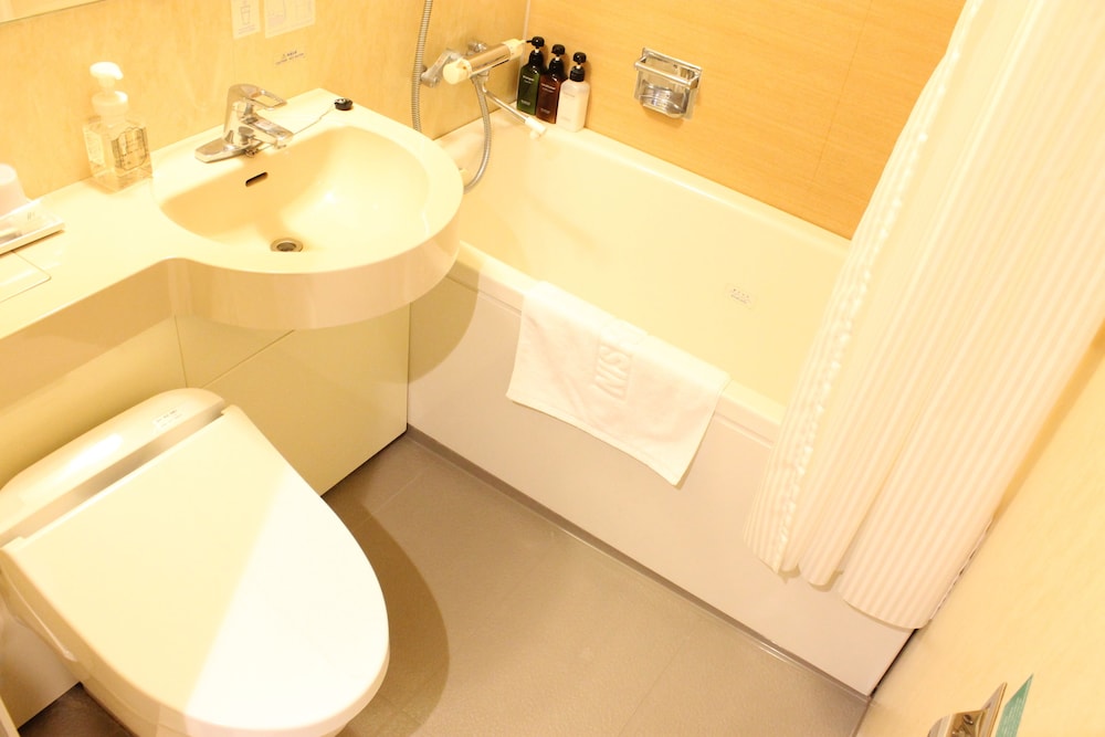 デラックス ツインルーム 禁煙 バスルーム0 | 西鉄イン新宿