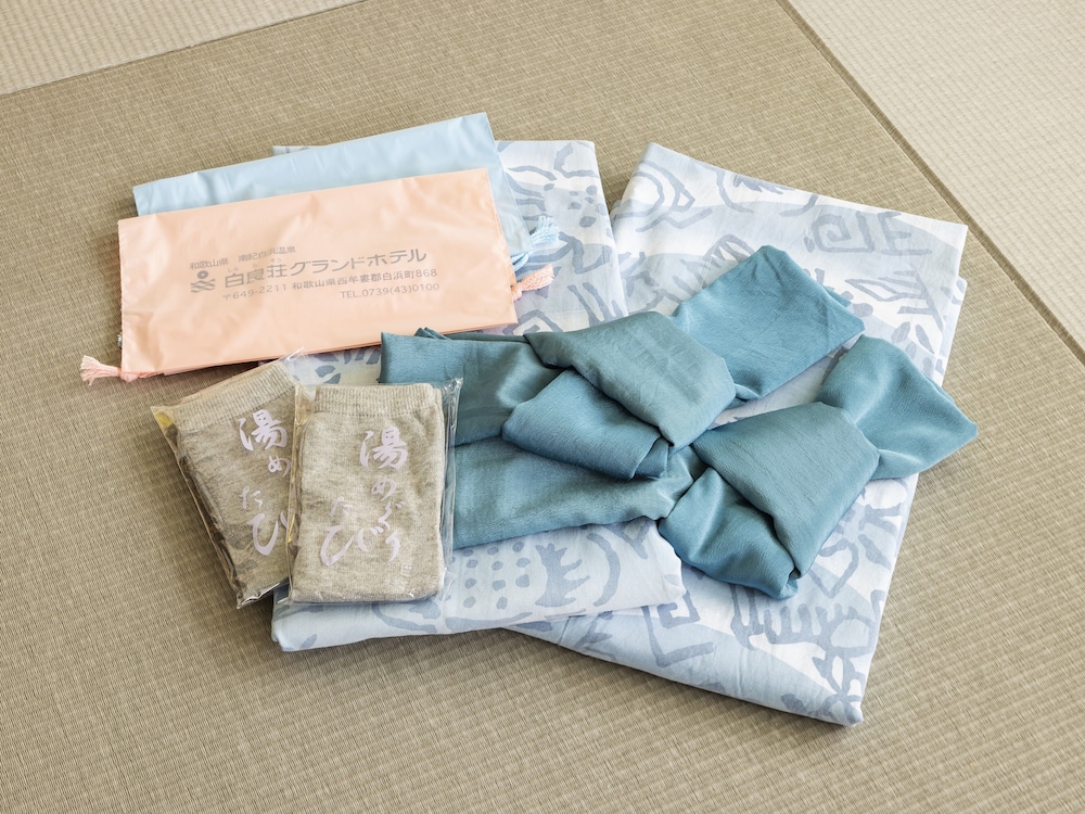 [禁煙]山側ツイン 客室1 | 白良荘グランドホテル