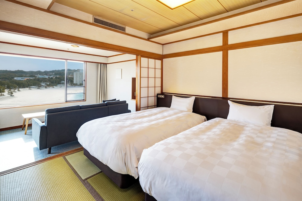 【オ―シャンビュー】デラックス和室+ツインベッド／禁煙 客室2 | 白良荘グランドホテル