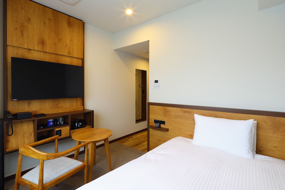 コンフォート ダブルルーム 禁煙 客室3 | ホテルサンデイズ奄美