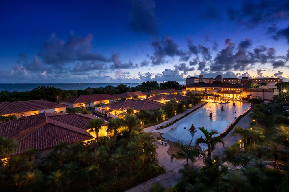グランヴィリオリゾート石垣島 夜景