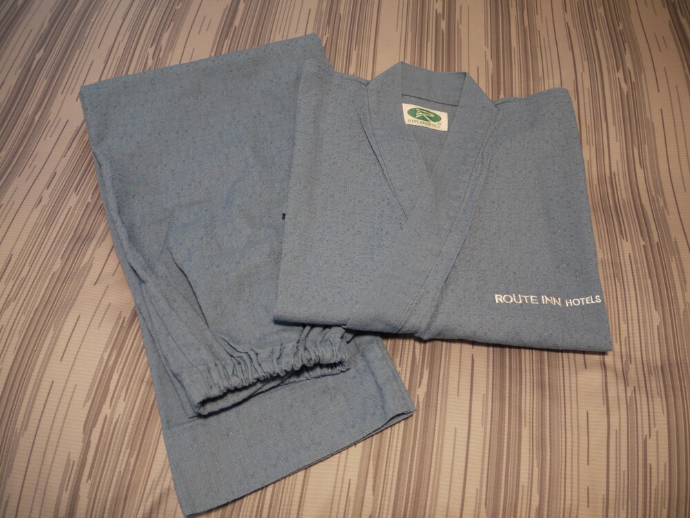 ダブルルーム 禁煙 客室の設備とサービス1 | ホテルルートイン弘前駅前